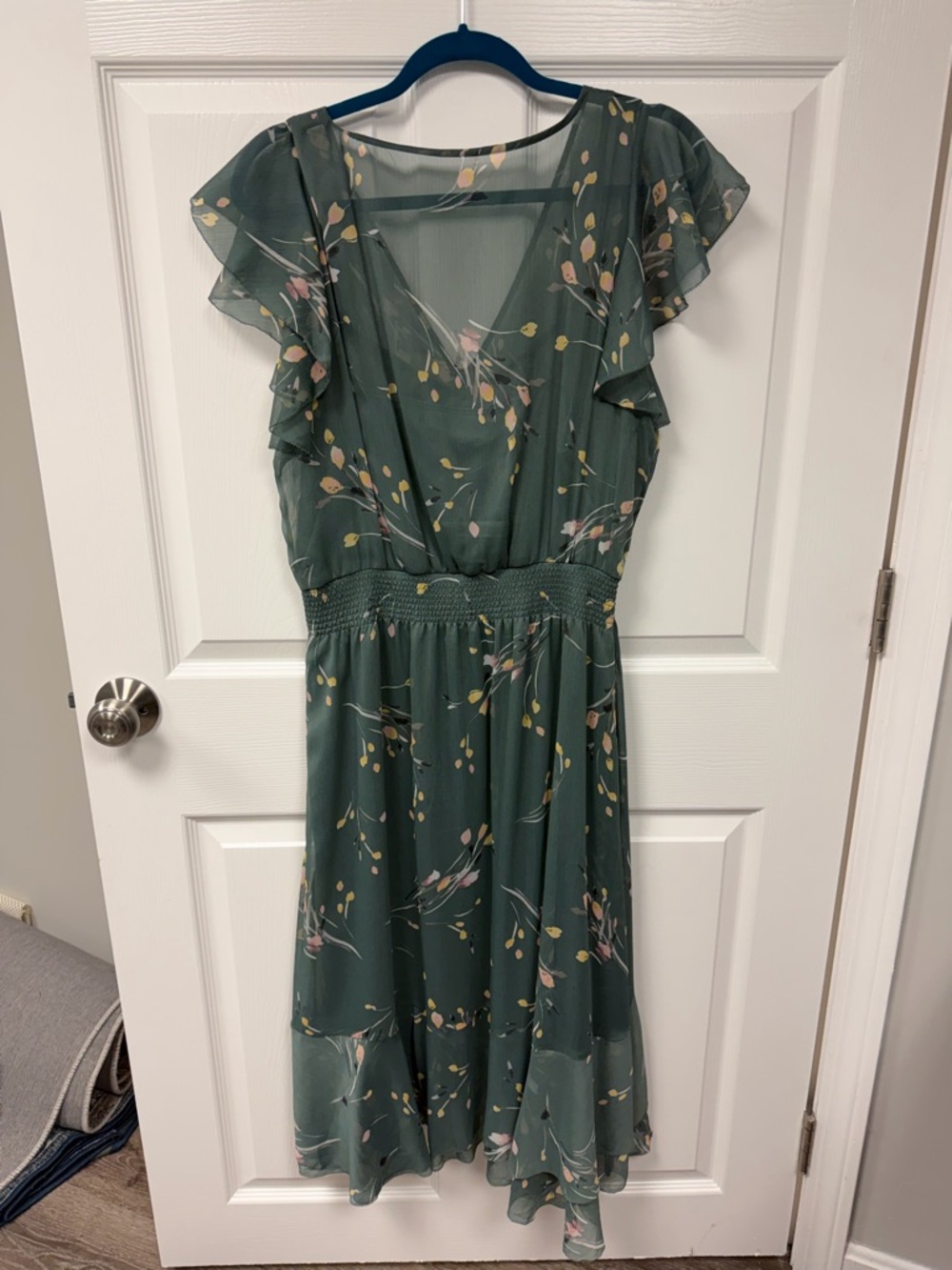 White House Black Market Green Floral Midi Dress with Ruffle Sleeves